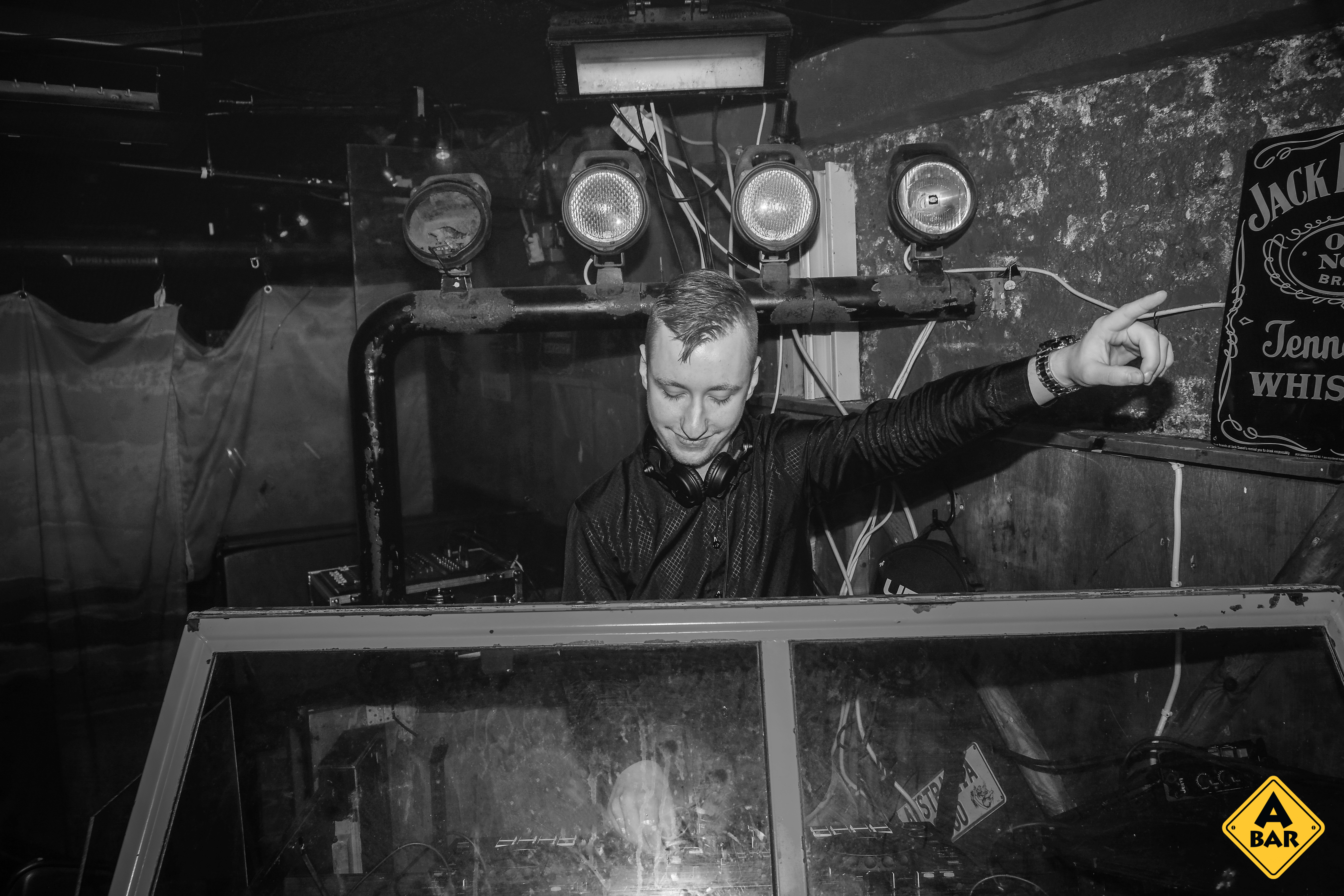 Maze DJ